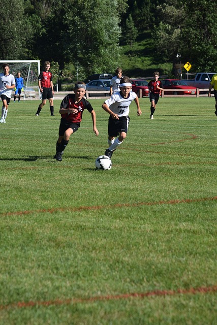 霍伊伦德梅开二度 那不勒斯击败尤文后登上意甲榜首