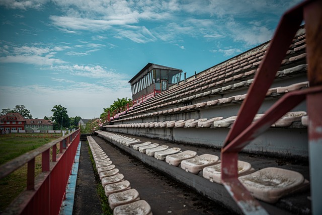 梅西神了！总决赛直塞+挑传助攻，一夜造2球，率队首次夺冠创纪录